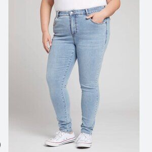 Universal Standard Seine High Rise Skinny Jeans Size 18 Distressed Light Blue 27